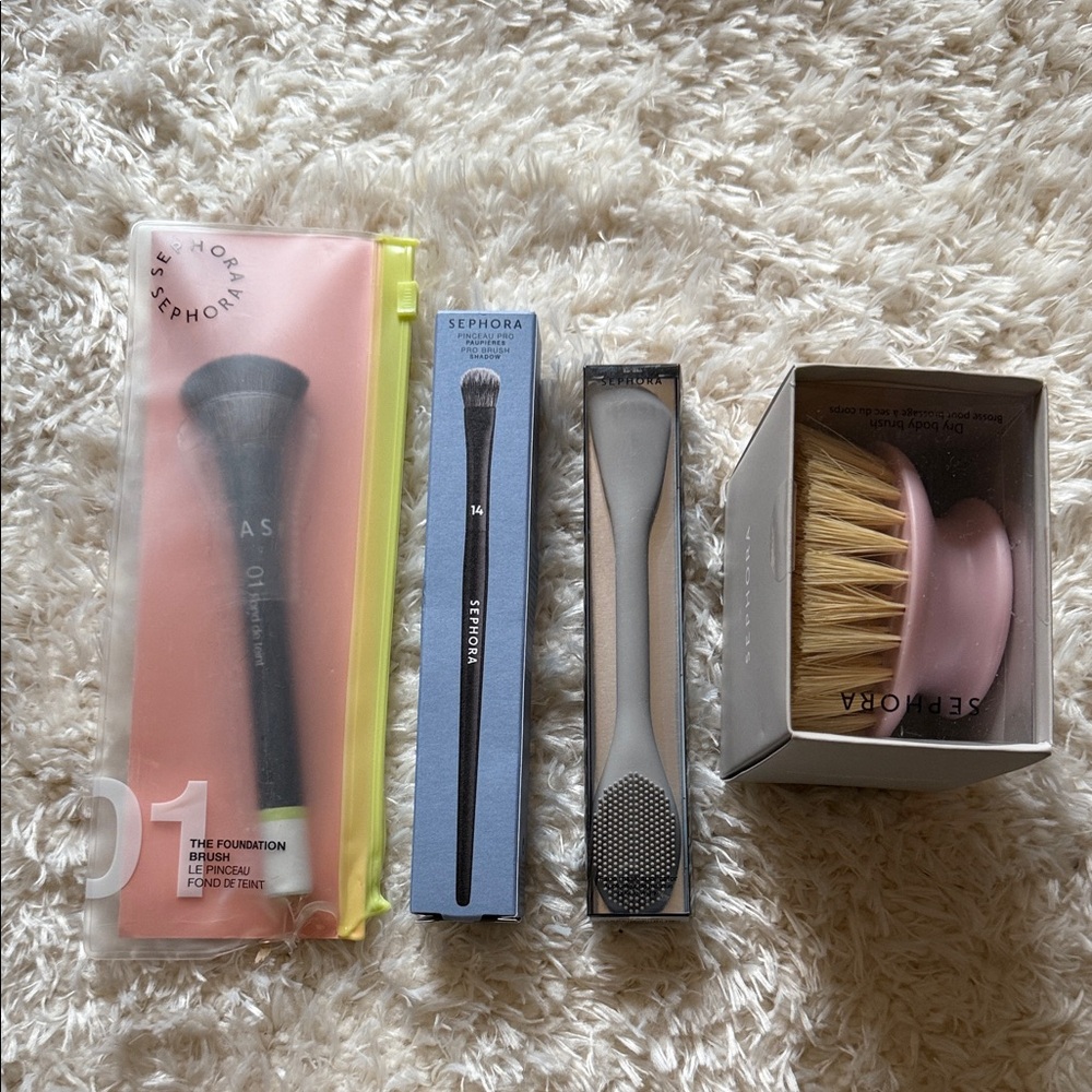Sephora Brush Collection with Pink and Black Accents
